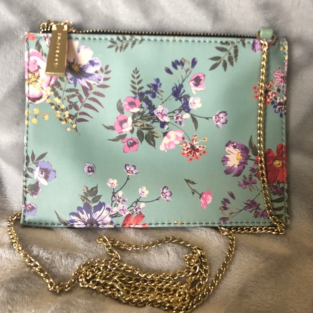 Big Buddha chain crossbody bag
